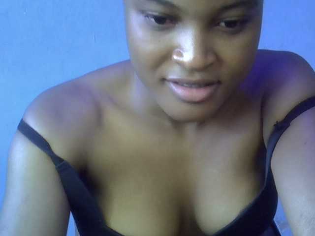 FreakyTrixie's BongaCams show and profile