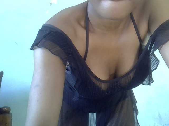 FreakyTrixie's BongaCams show and profile