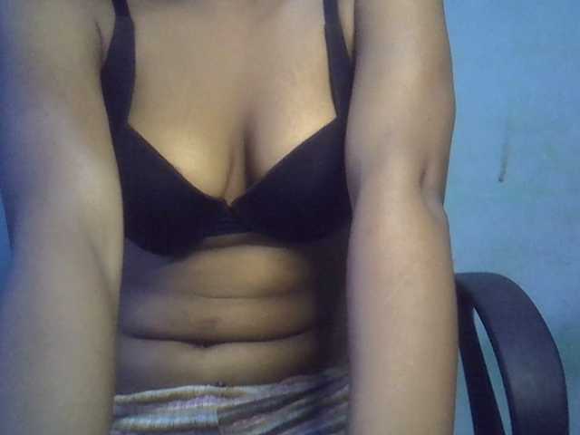 FreakyTrixie's BongaCams show and profile