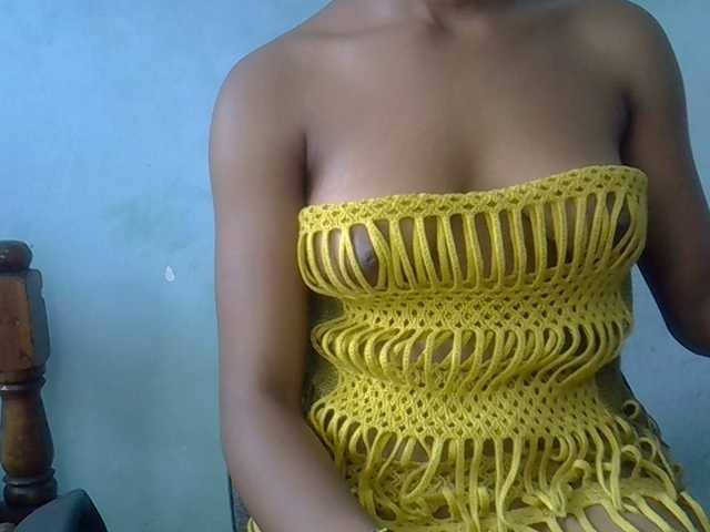 FreakyTrixie's BongaCams show and profile