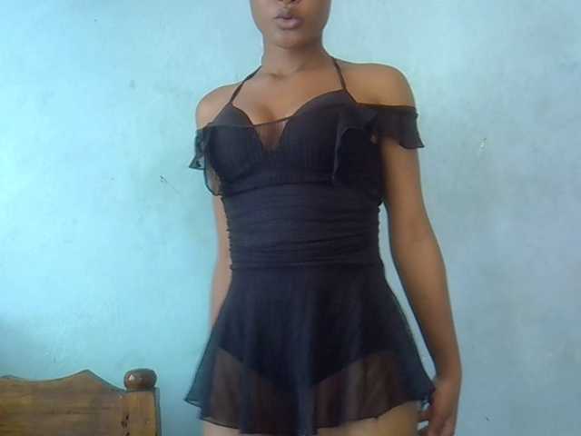 FreakyTrixie's BongaCams show and profile