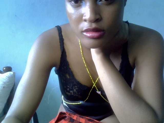 FreakyTrixie's BongaCams show and profile