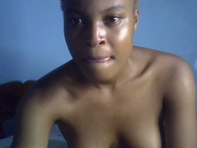 FreakyTrixie's BongaCams show and profile