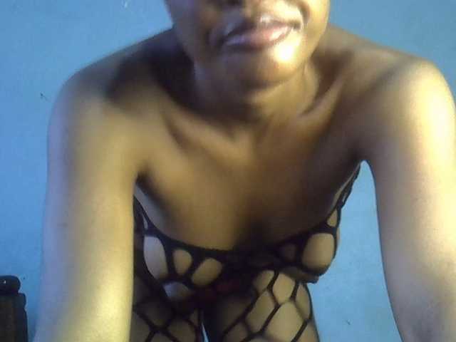 FreakyTrixie's BongaCams show and profile