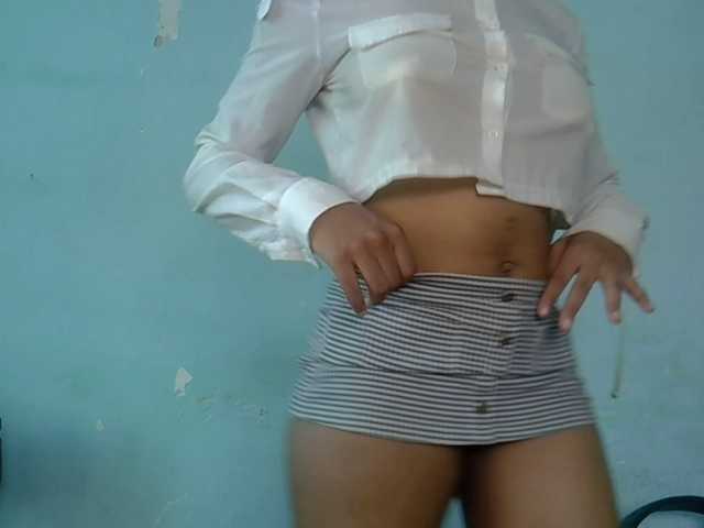 FreakyTrixie's BongaCams show and profile