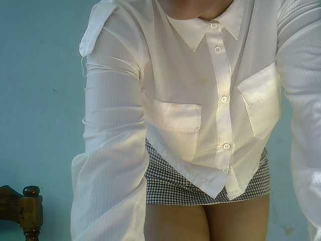 FreakyTrixie's BongaCams show and profile