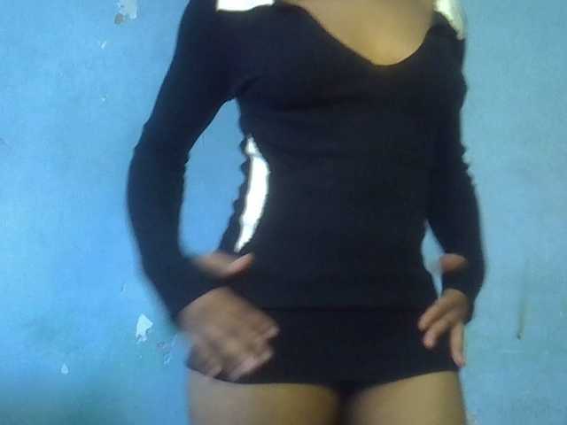 FreakyTrixie's BongaCams show and profile