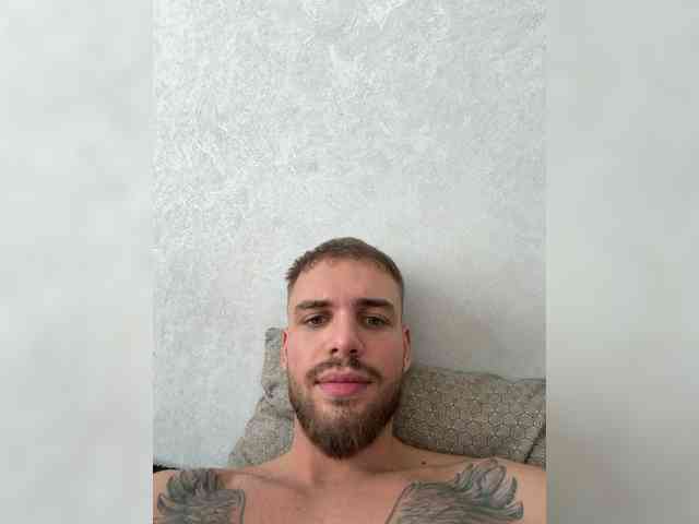 Traxalka666 Live Webcam on BongaCams