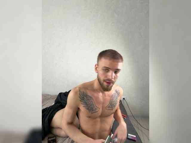 Traxalka666 webcam