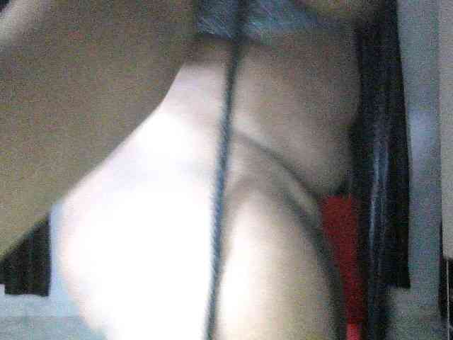 Hotchocolatee191 webcam