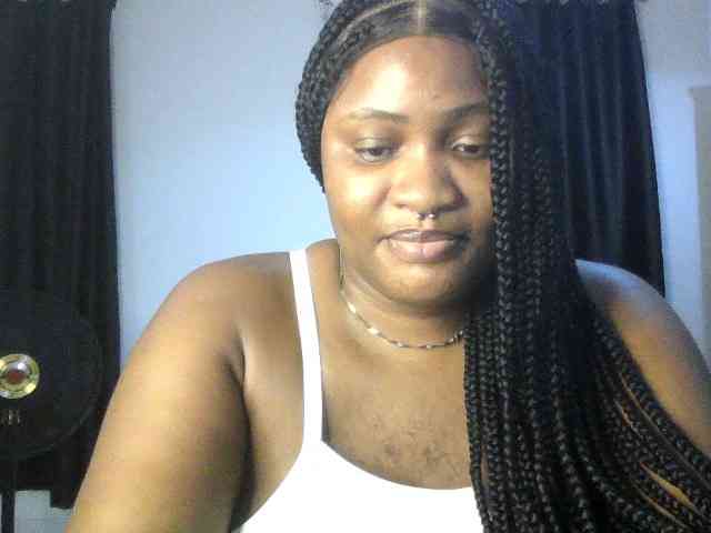 Hotchocolatee191 webcam