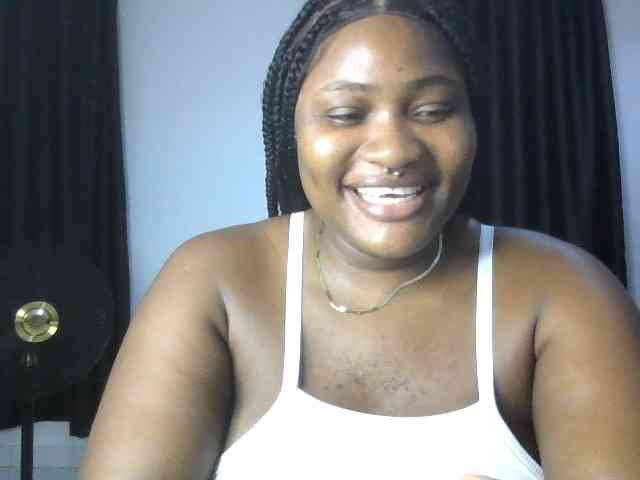 Hotchocolatee191 webcam