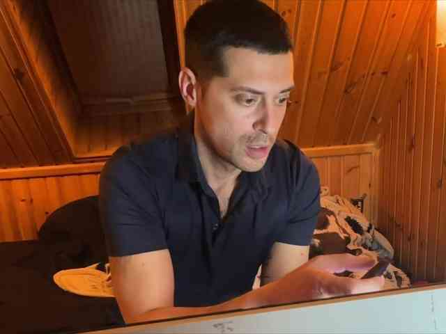 Deniskaaaaa12 Deniskaaaaa12