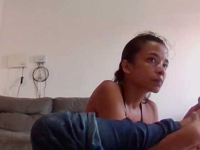 Maxandabbie's BongaCams show and profile