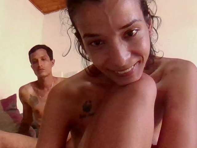 Maxandabbie's BongaCams show and profile