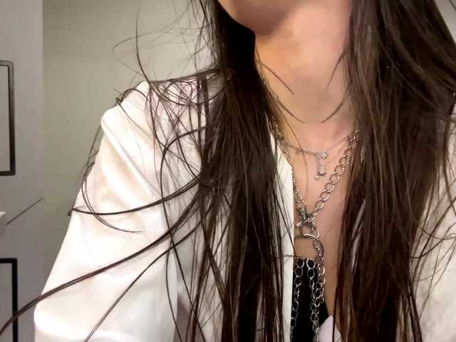 SweetLea11's BongaCams show and profile