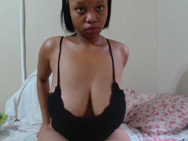 GoldenRush01's BongaCams show and profile