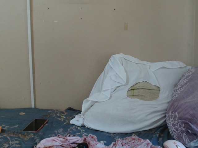 GoldenRush01's BongaCams show and profile