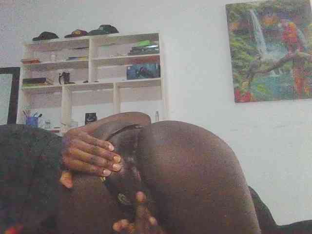 Amorr-love Live Webcam on BongaCams