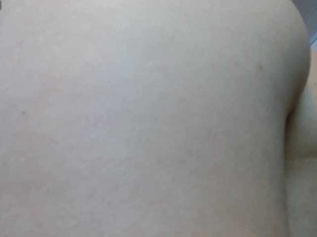 Gemma-Hot's BongaCams show and profile