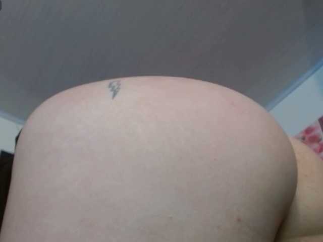 Gemma-Hot's BongaCams show and profile