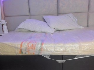 Anthonellaa Porn Show