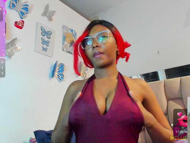 le modèle zairAb est en webcam porno dans un show sur le site bongacams, il possède les tags suivants: Ebony,Redhead,Trimmed