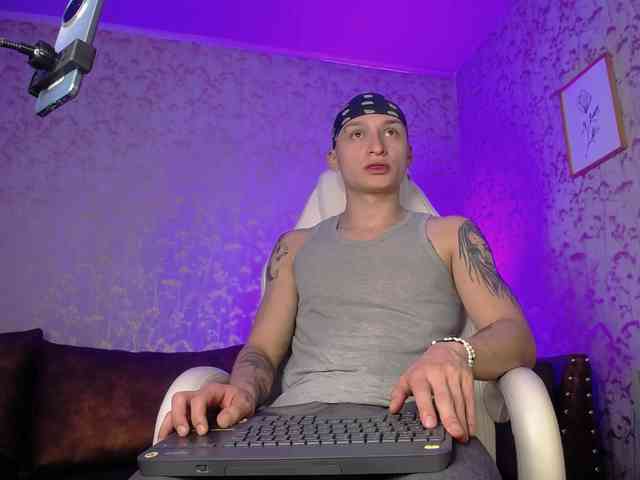 DiegoxJones Live Webcam on BongaCams