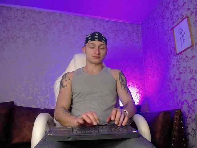 DiegoxJones Live Webcam on BongaCams