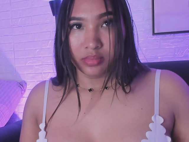 le modèle Daisy-sp est en webcam porno dans un show sur le site bongacams, il possède les tags suivants: Latino/Hispanic,Brunette,Shaved