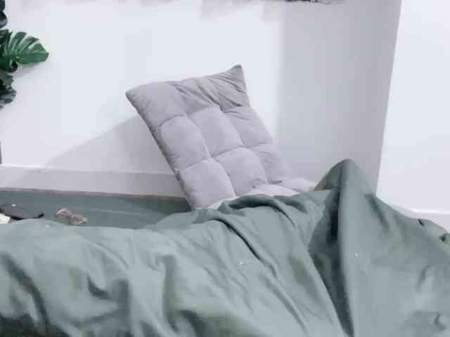 NiNi2k Live Webcam on BongaCams