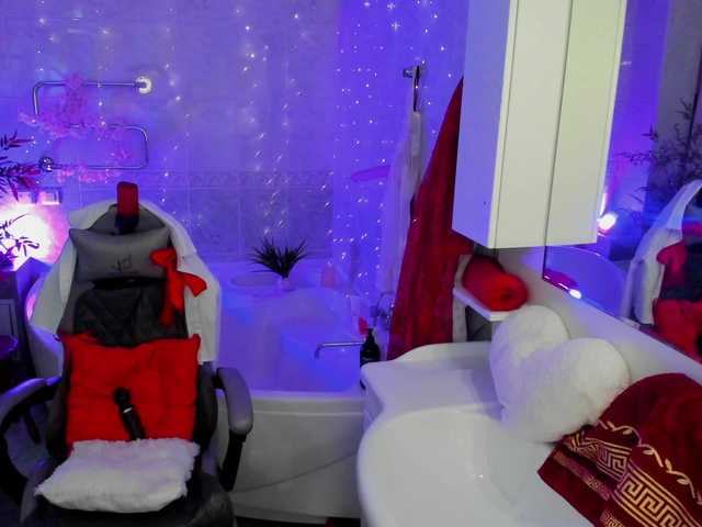 Likakllint's BongaCams show and profile