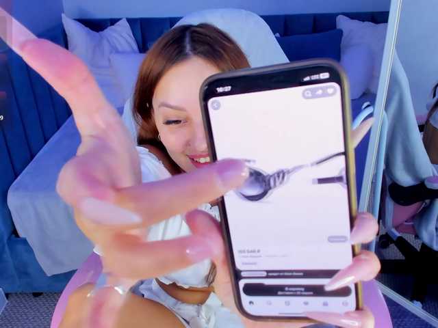 Lustfulsinner's BongaCams show and profile