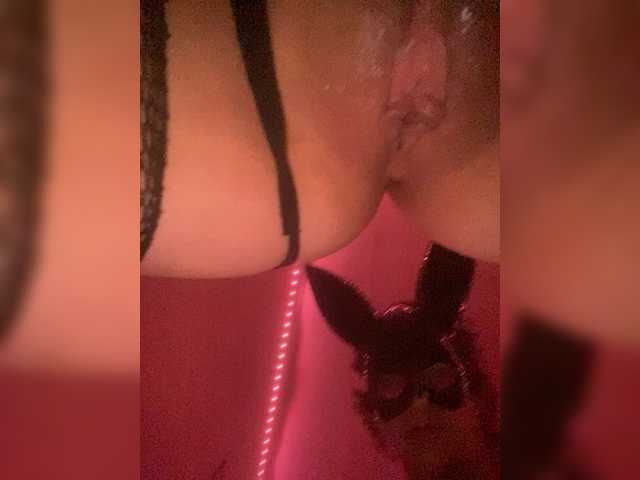 qwertyxxxx777's BongaCams show and profile