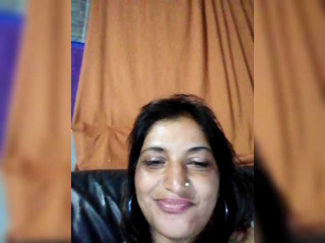 FiestyQueen's BongaCams show and profile