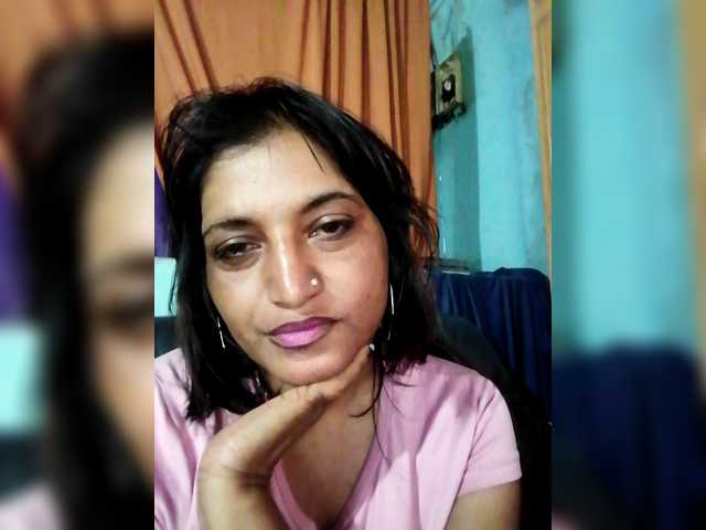 FiestyQueen's BongaCams show and profile