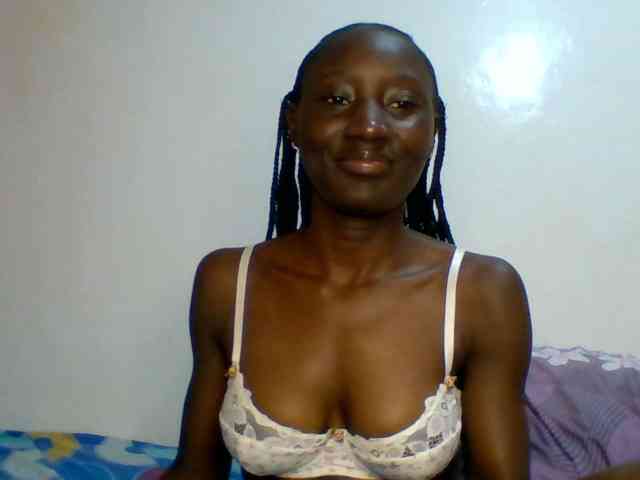 SexyLucia5 Live Webcam on BongaCams