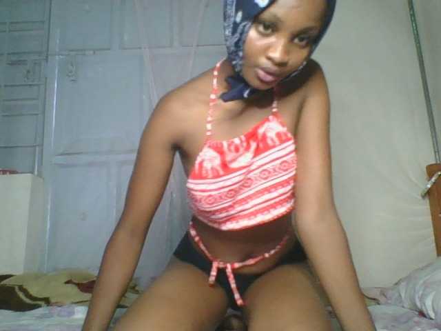 Megan001 Live Cam on BongaCams