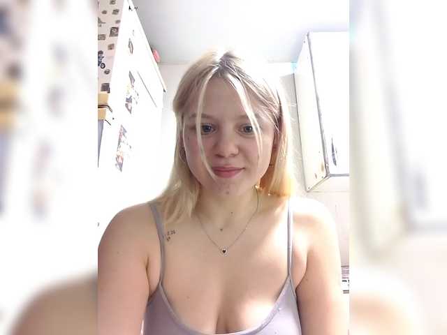 Ivanna0328's BongaCams show and profile
