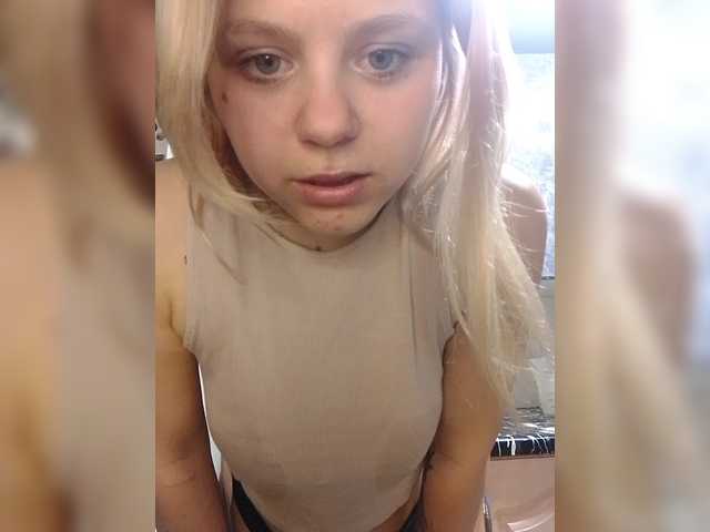 Ivanna0328's BongaCams show and profile