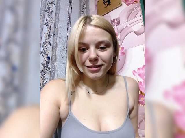 Ivanna0328's BongaCams show and profile