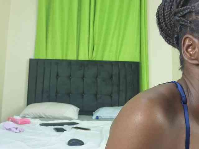 Chocolate-Goddess webcam