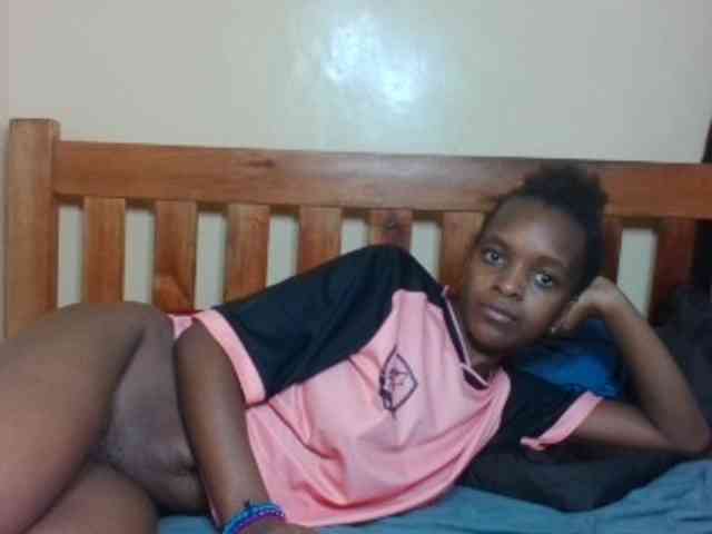 Black-ebonies webcam