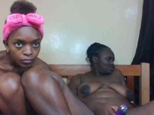 Black-ebonies webcam