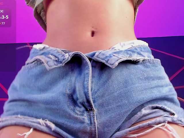 Gabriela-Suarez-1's BongaCams show and profile