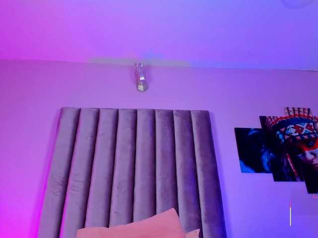 Gabriela-Suarez-1's BongaCams show and profile