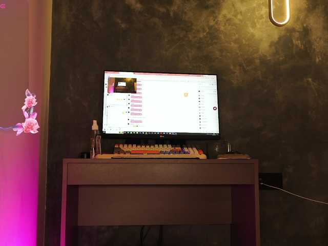 MissKristel's BongaCams show and profile