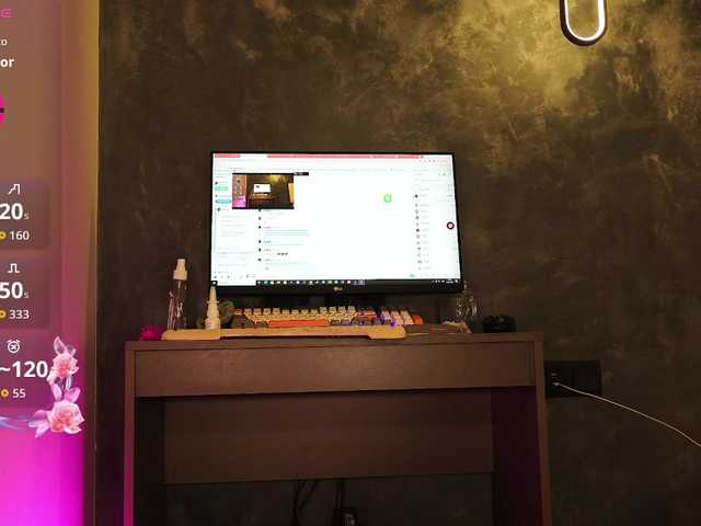 MissKristel's BongaCams show and profile