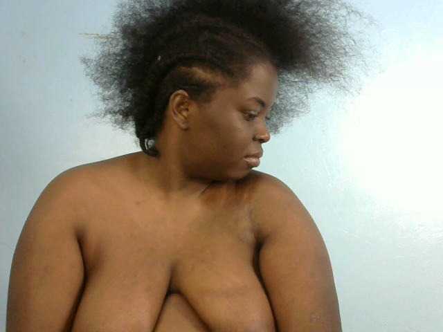 Lusty2lollah Live Cam on BongaCams