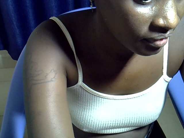 Nyangisexy1's BongaCams show and profile